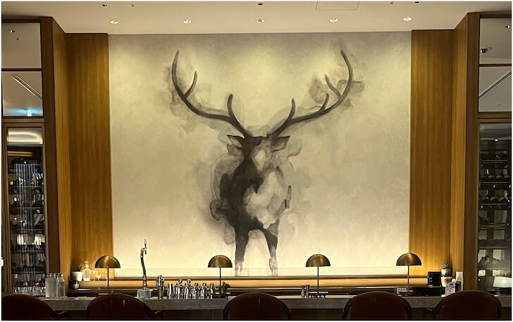 JWマリオット奈良　鹿の絵画