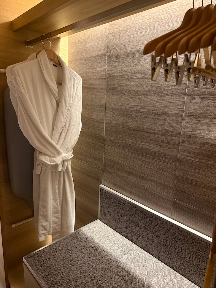 富士マリオットホテル山中湖　クローゼット